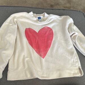 Valentine’s Day ready! Heart Sweater ❤️